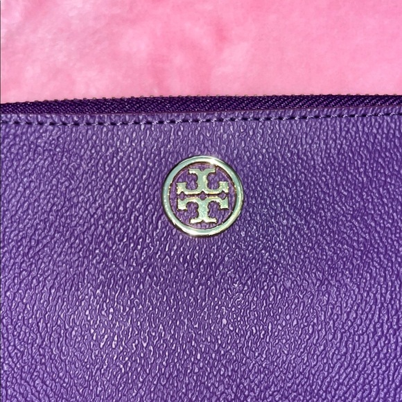 Tory Burch Violet Landon Large Leather Wristlet Clutch NWOT - Picture 5 of 13